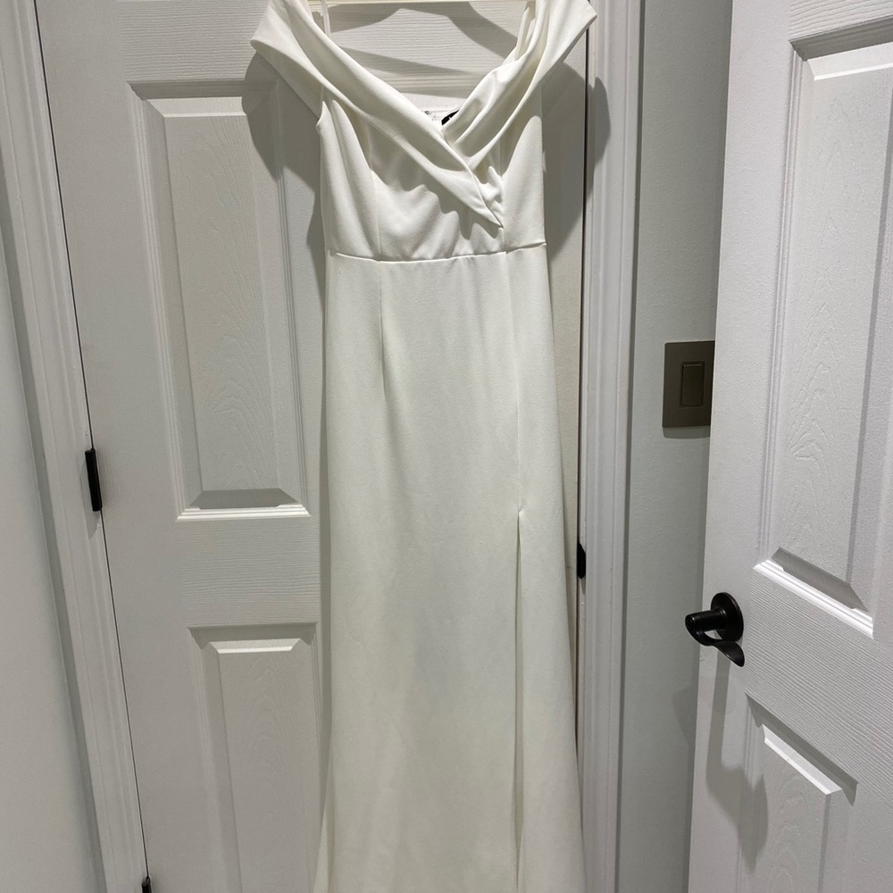 Lulus white wedding/bridesmaid dress - Picture 2 of 5